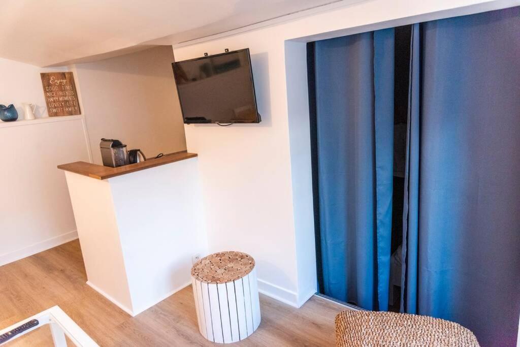 Appartement 2 Personnes, Place St Sauveur A 2Min Caen Exterior foto